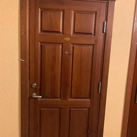 K76 - Very 2-bedrooms -2 Big Beds-1 Single Bed Appartamento