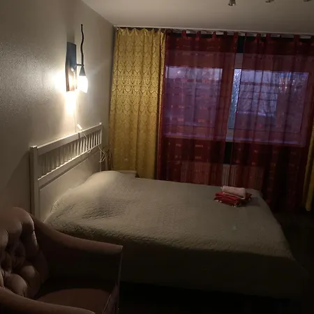 K76 - Very 2-bedrooms -2 Big Beds-1 Single Bed Apartment