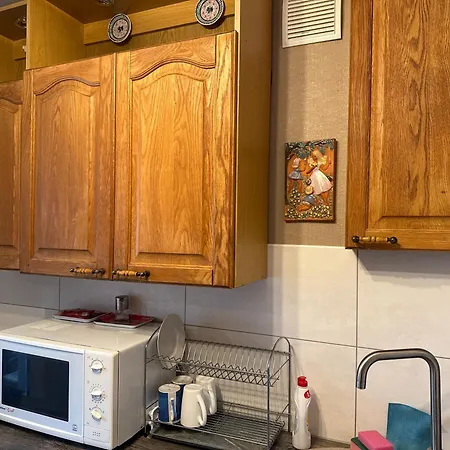 K76 - Very 2-bedrooms -2 Big Beds-1 Single Bed Free Parking Free Wifi Tartu