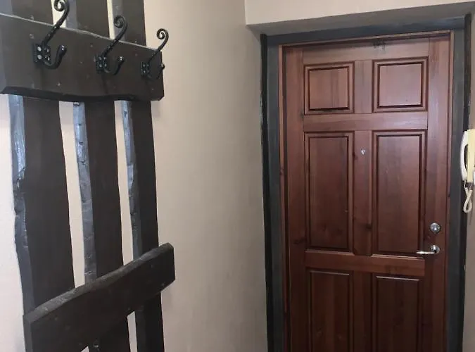 K76 - Very 2-bedrooms -2 Big Beds-1 Single Bed تارتو